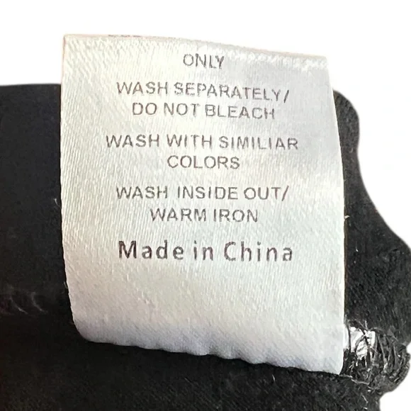 Uniqueone Women's Country Western Hollow Out V-neck Top-Black-Size Medium - Picture 9 of 9